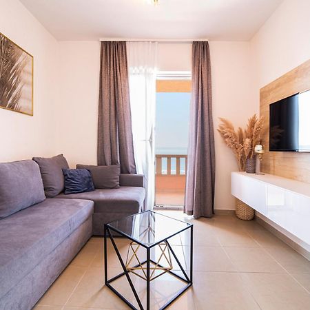 Apartments Emilija มาคาร์สกา ภายนอก รูปภาพ