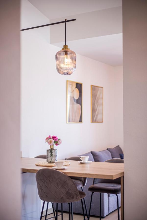 Apartments Emilija มาคาร์สกา ภายนอก รูปภาพ