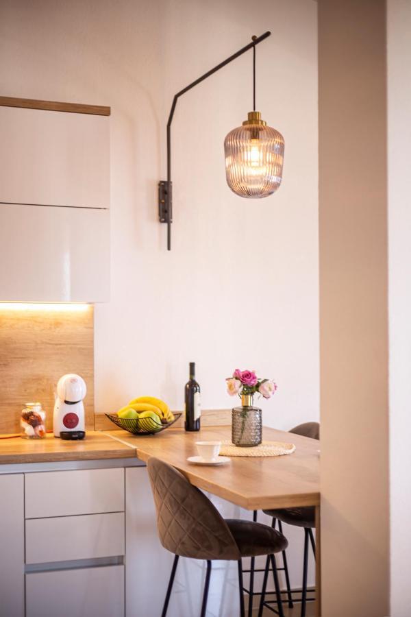 Apartments Emilija มาคาร์สกา ภายนอก รูปภาพ