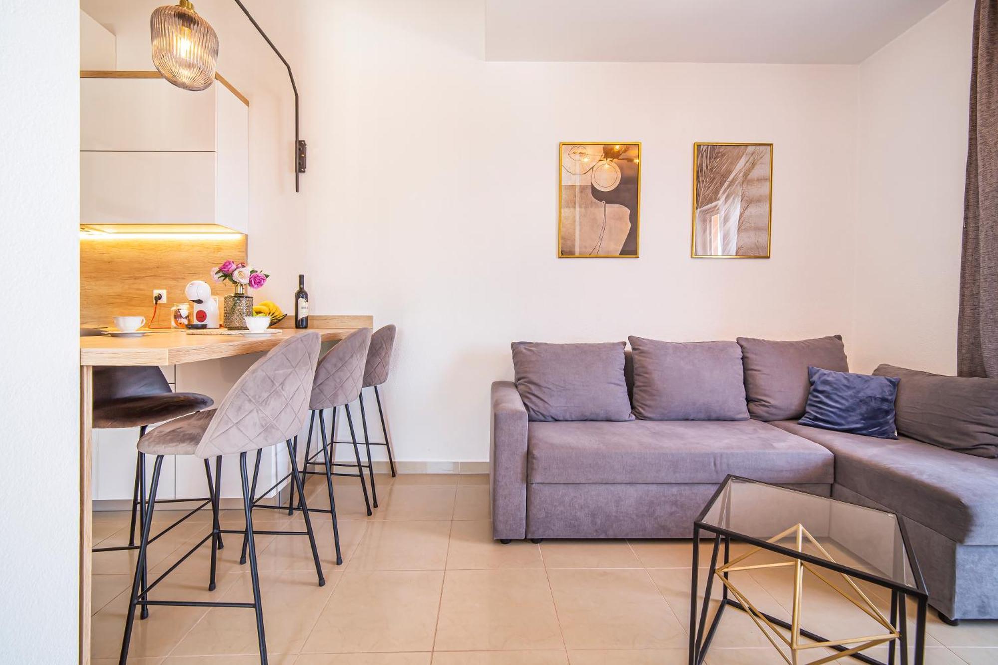 Apartments Emilija มาคาร์สกา ภายนอก รูปภาพ